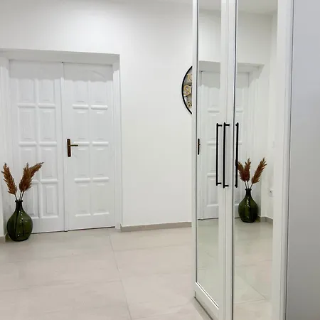 Lejlighed N33 Spacious Luxury 3br