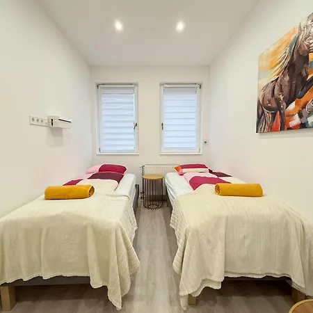N33 Spacious Luxury 3br Appartement
