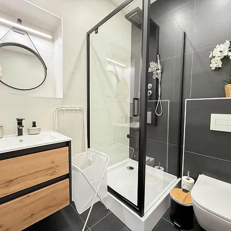 N33 Spacious Luxury 3br Budapeşte